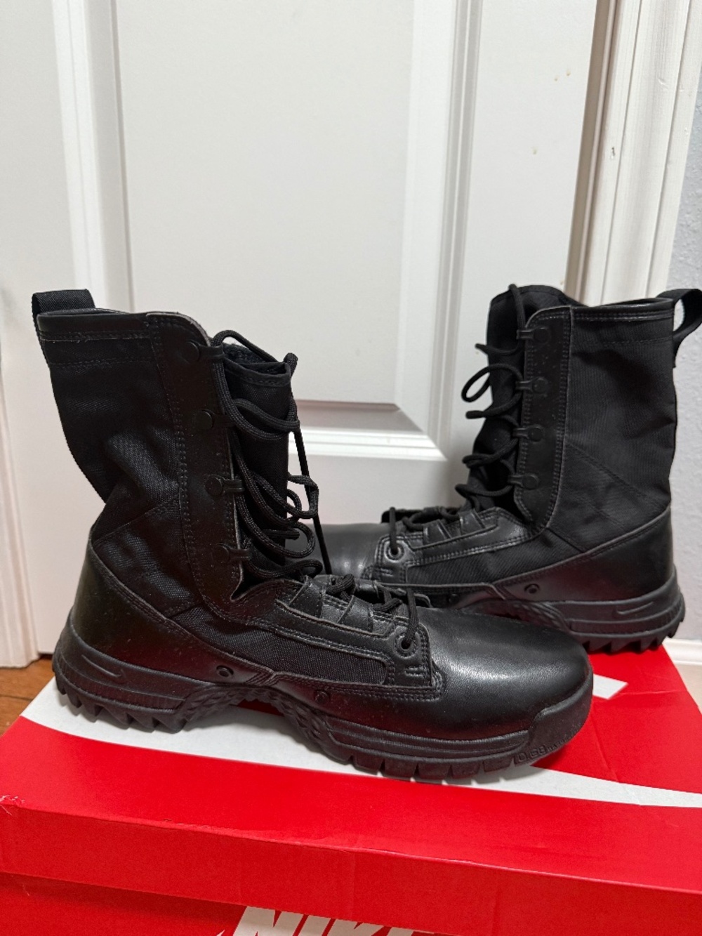 Nike military boots